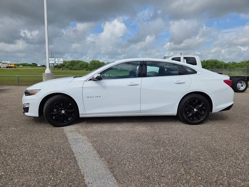 Used 2024 Chevrolet Malibu LT FWD image 4