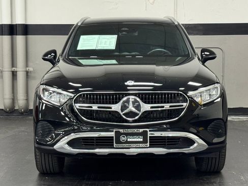 Used 2025 Mercedes-Benz GLC 300 image 6