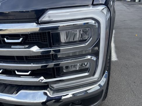 Used 2024 Ford F350 Lariat w/ Camper Package image 10