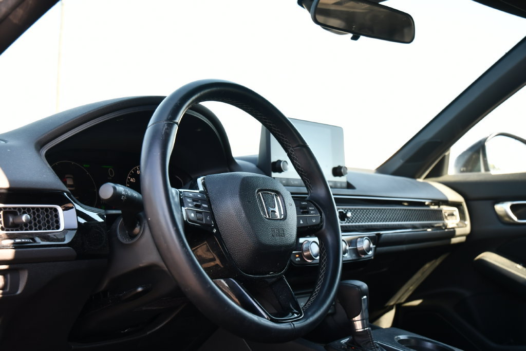 Used 2025 Honda Civic Sport image 13