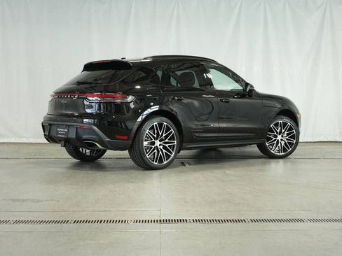 Certified 2025 Porsche Macan AWD/4WD image 7
