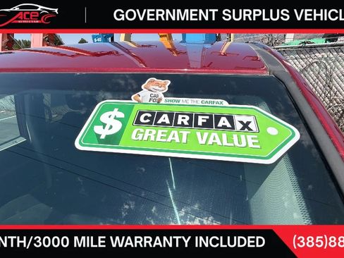 Used 2015 Dodge Grand Caravan SE w/ Quick Order Package 29E SE FWD image 2