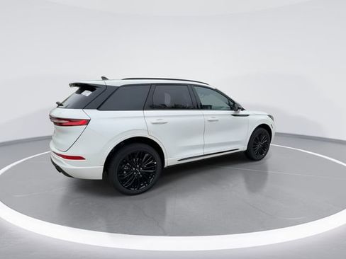 New 2026 Lincoln Corsair Premiere image 8