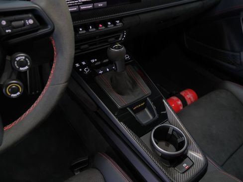 Used 2024 Porsche 911 GT3 RS RWD image 15