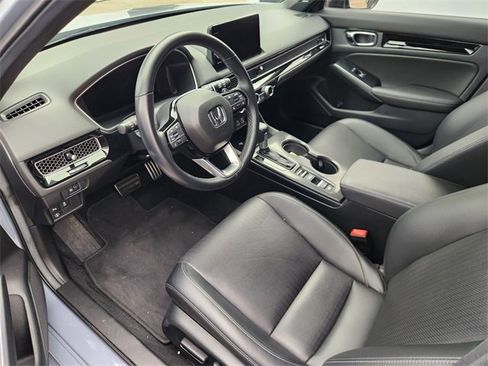 Used 2024 Honda Civic Sport Touring image 8
