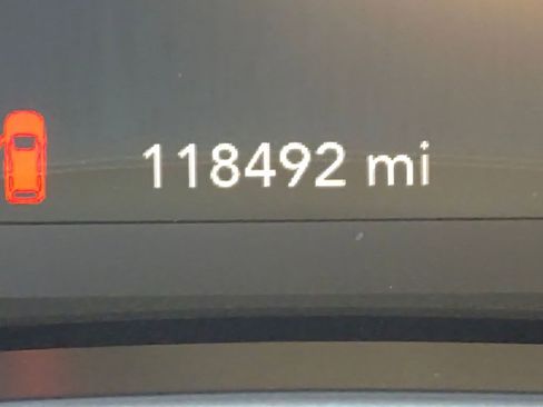 Used 2017 Chrysler Pacifica Touring FWD image 19