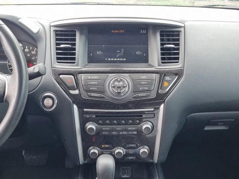 Used 2020 Nissan Pathfinder SV w/ Rock Creek Edition FWD image 19