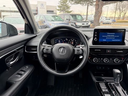 Certified 2025 Acura ADX Base image 3