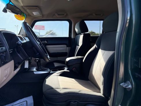 Used 2006 HUMMER H3 AWD/4WD image 16