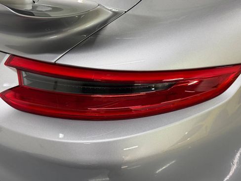 Used 2017 Porsche 911 4 Coupe AWD/4WD image 13