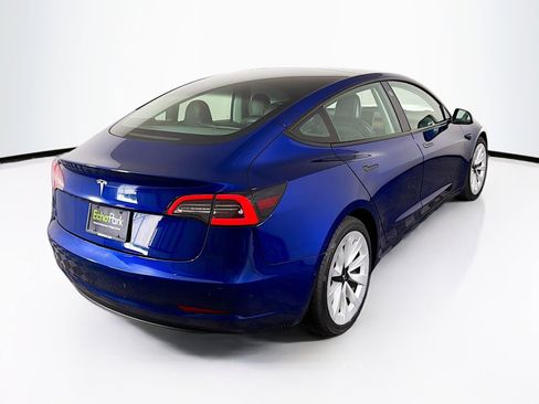 Used 2021 Tesla Model 3 Standard Range Plus RWD image 9