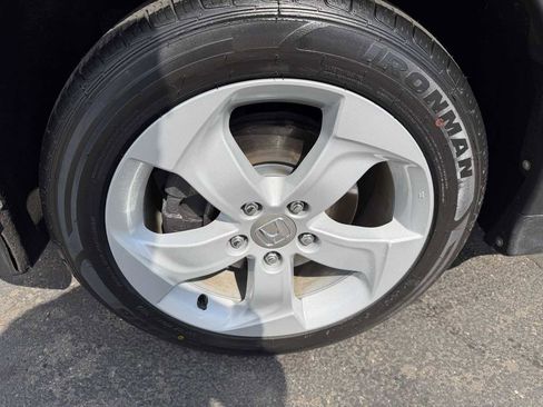 Used 2017 Honda HR-V EX image 8