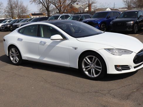 Used 2016 Tesla Model S 70D AWD/4WD image 4