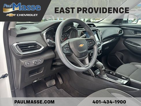 Certified 2023 Chevrolet TrailBlazer LT w/ Convenience Package FWD image 10
