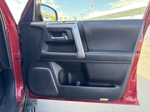 Used 2019 Toyota 4Runner SR5 image 34