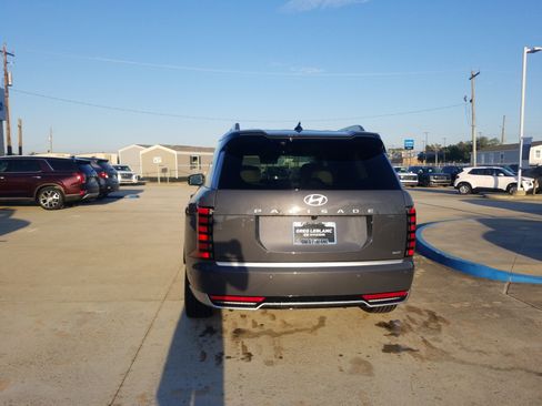 New 2026 Hyundai Palisade Calligraphy AWD/4WD image 6