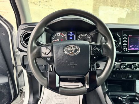 Used 2020 Toyota Tacoma SR w/ SX Package AWD/4WD image 21