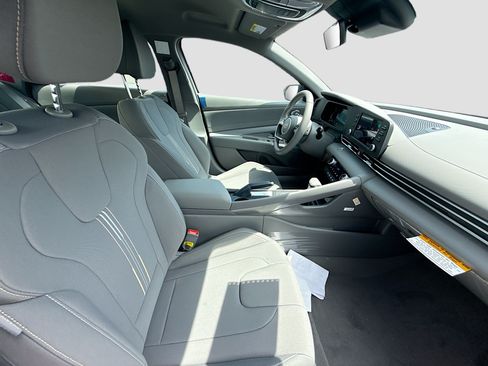 New 2026 Hyundai Elantra Sport FWD image 20