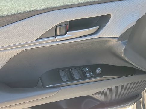 New 2026 Toyota Camry SE w/ Convenience Package FWD image 21