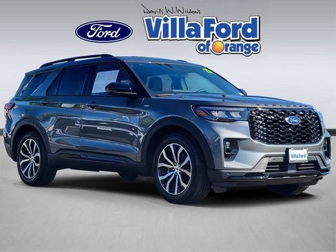 Used 2025 Ford Explorer ST-Line w/ Premium Package image 1
