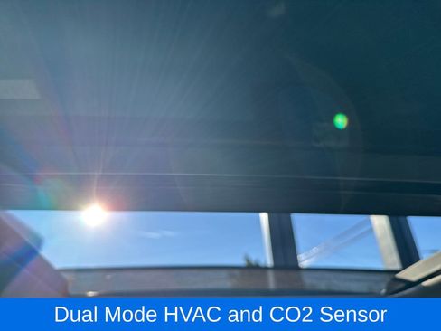 Used 2017 Genesis G80 3.8 w/ Option Group 03 image 17