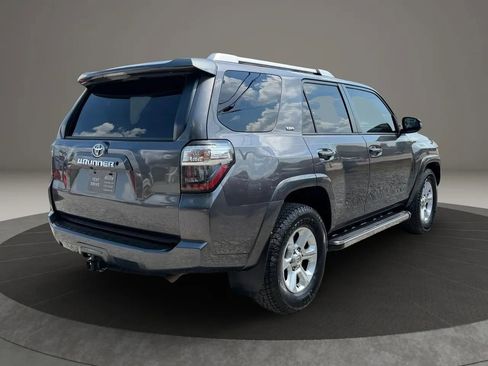 Used 2014 Toyota 4Runner SR5 RWD image 4