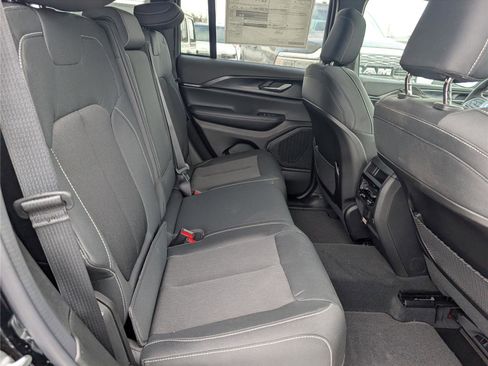 New 2026 Jeep Grand Cherokee Laredo X AWD/4WD image 7