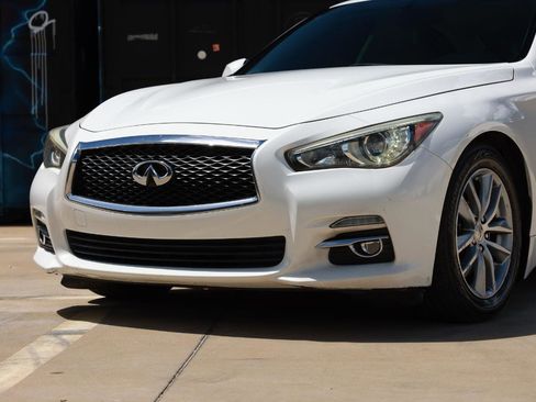 Used 2014 INFINITI Q50 Premium w/ Navigation Package RWD image 27