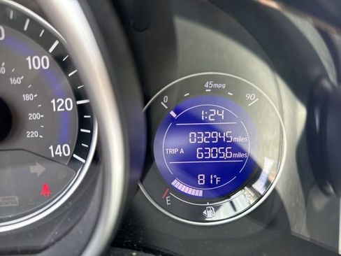 Used 2017 Honda Fit EX image 12