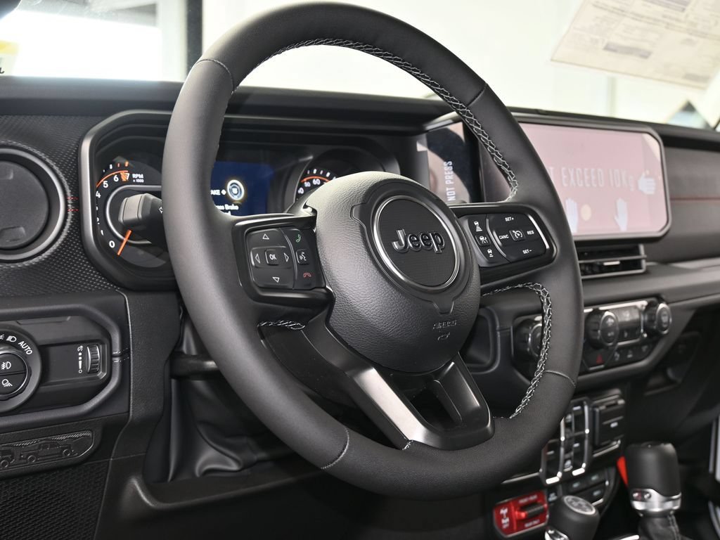 New 2026 Jeep Gladiator Rubicon AWD/4WD image 13