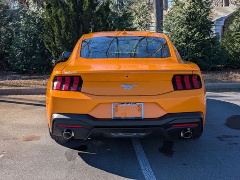 New 2026 Ford Mustang Coupe image 4