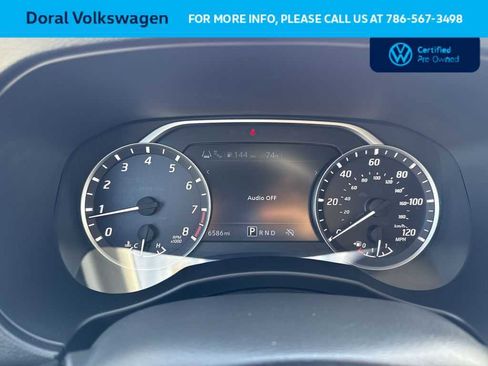 Used 2025 Nissan Frontier SV image 16