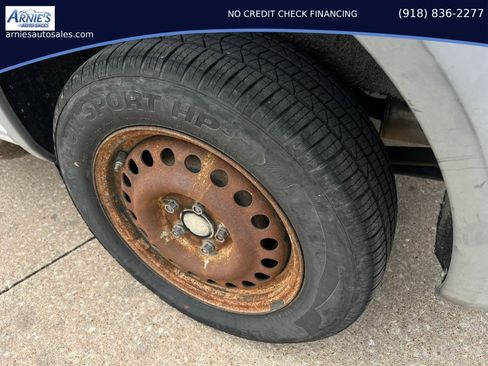 Used 2013 Ford Transit Connect XL FWD image 12