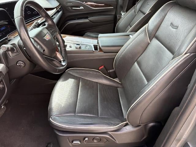 Certified 2022 Cadillac Escalade Premium Luxury AWD/4WD image 9