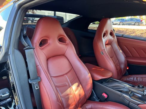 Used 2024 Nissan GT-R Premium w/ Premium Interior Package image 61