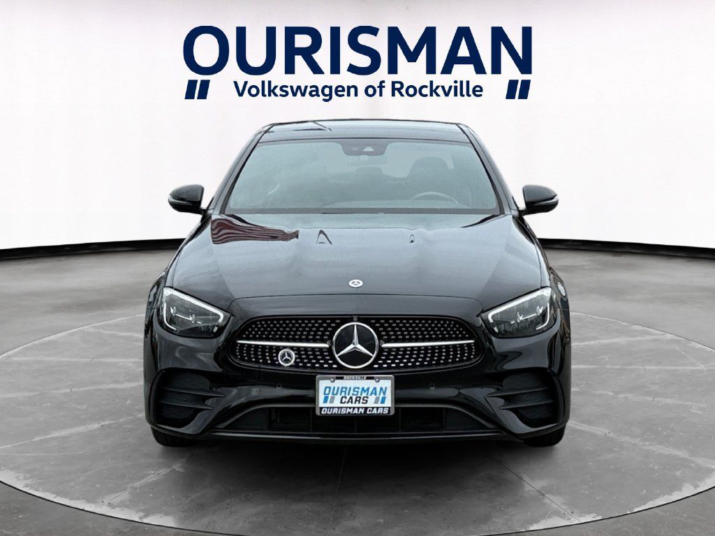 Used 2023 Mercedes-Benz E 350 4MATIC Sedan image 8