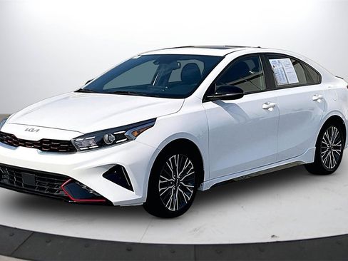 Used 2023 Kia Forte GT-Line w/ GT-Line Premium Package image 4