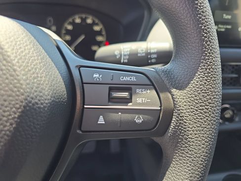 New 2027 Honda HR-V LX image 16