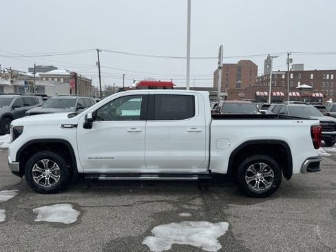 New 2026 GMC Sierra 1500 SLE w/ X31 Off-Road Package image 2