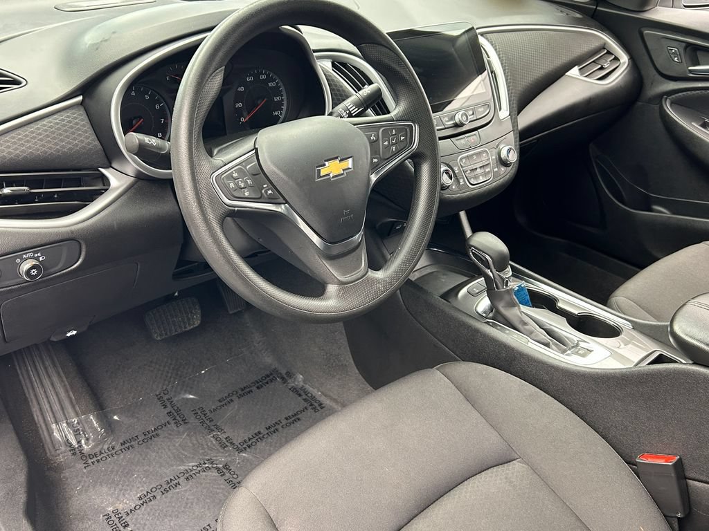 Used 2024 Chevrolet Malibu LT FWD image 48