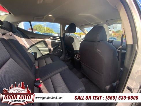 Used 2016 Nissan Maxima 3.5 S image 11