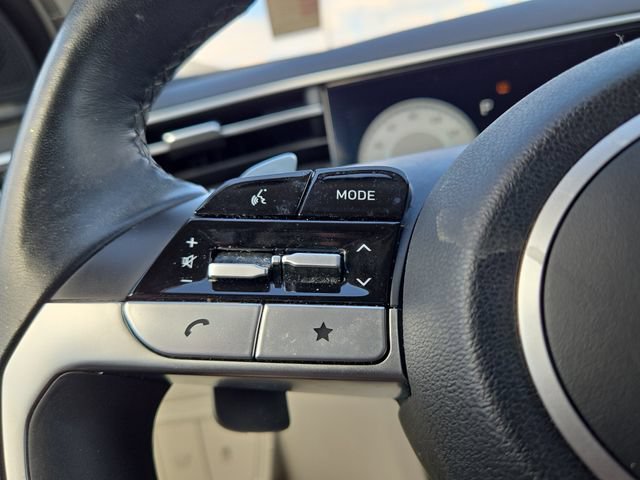Certified 2023 Hyundai Tucson Limited AWD/4WD image 17