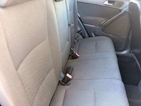 Used 2012 Volkswagen Tiguan S FWD image 14