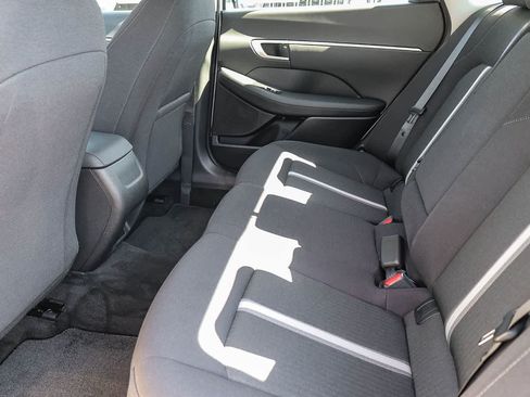 Used 2026 Hyundai Sonata SEL FWD image 18