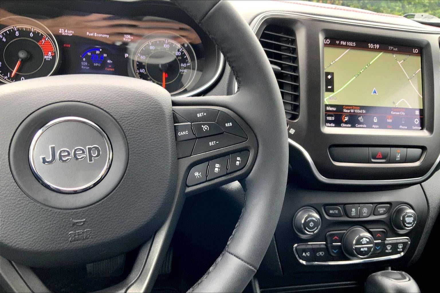 Used 2022 Jeep Cherokee Trailhawk w/ Sound & Nav Group AWD/4WD image 20