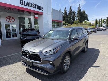 Used 2022 Toyota Highlander Platinum