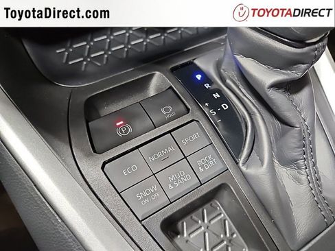 New 2025 Toyota RAV4 LE image 15
