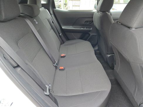 New 2026 Nissan Kicks S image 18