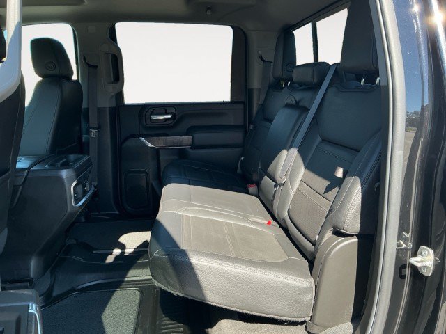 Used 2022 GMC Sierra 2500 Denali w/ Denali Black Diamond Edition AWD/4WD image 14