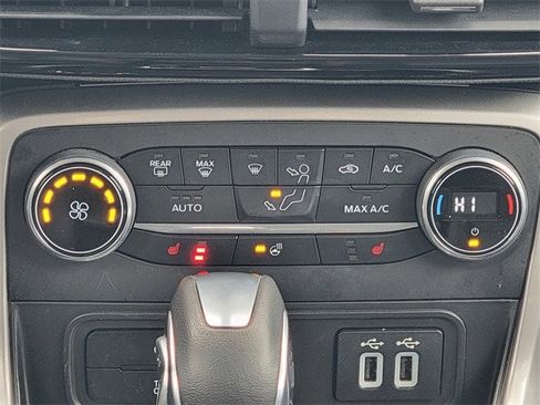 Certified 2022 Ford EcoSport Titanium w/ Interior Protection Package image 29